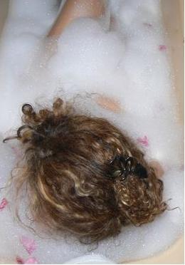 Un bain de mousse et de p�tales